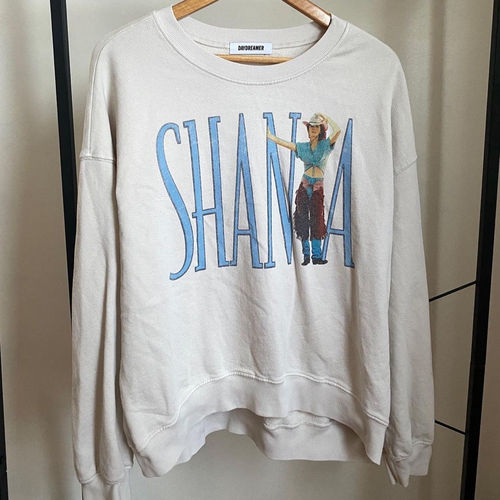 Daydreamer Shania Oversized Crew 🤠